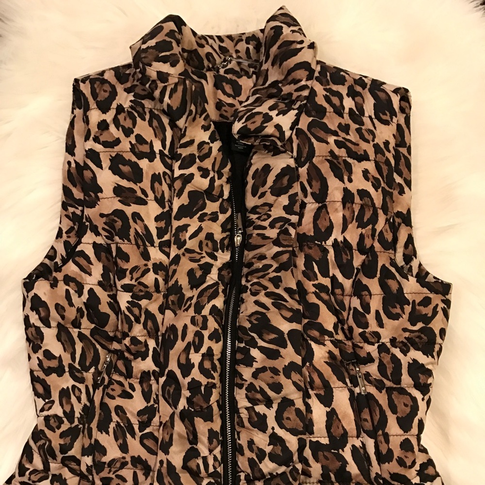 ❤️️WHBM Vest❤️️